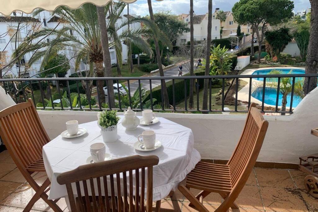 Oasis Sun Beach Costa Del Sol Estepona Exterior foto